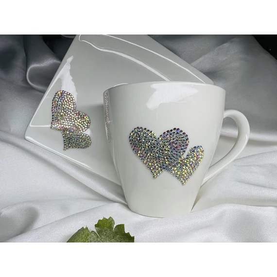 Díszített kávés csésze, tányérral - Szív